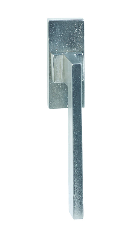 J-1590 - altsilber